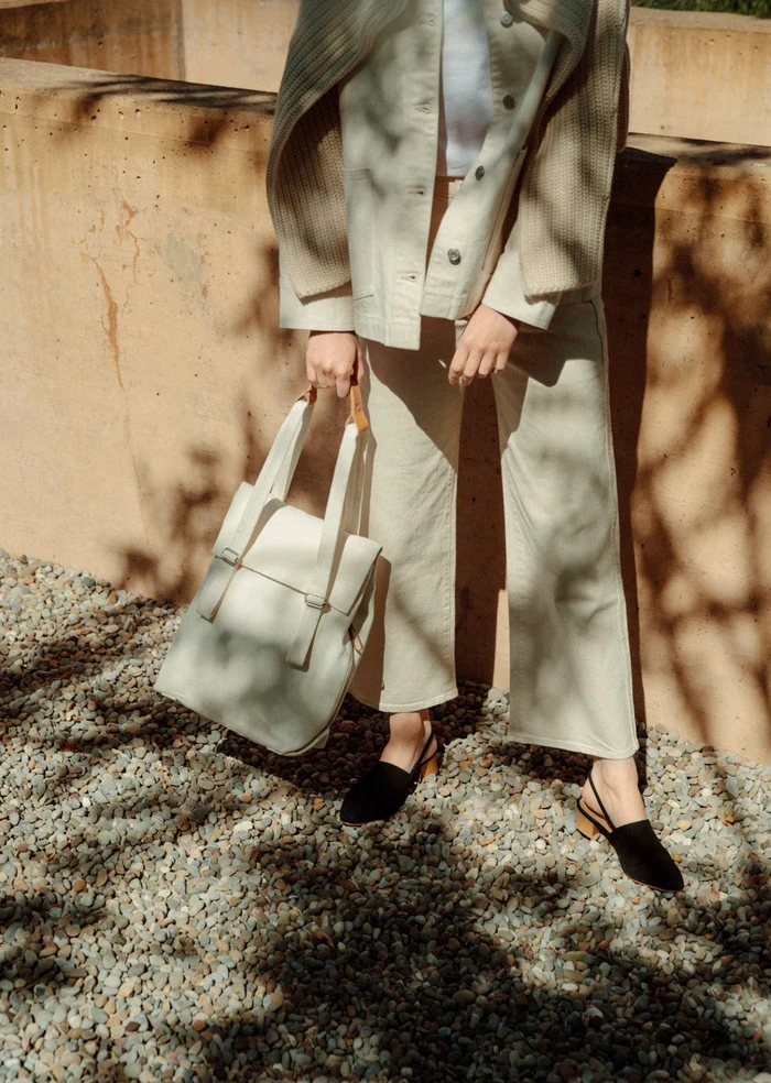 Flap Tote Small – Natural White 1