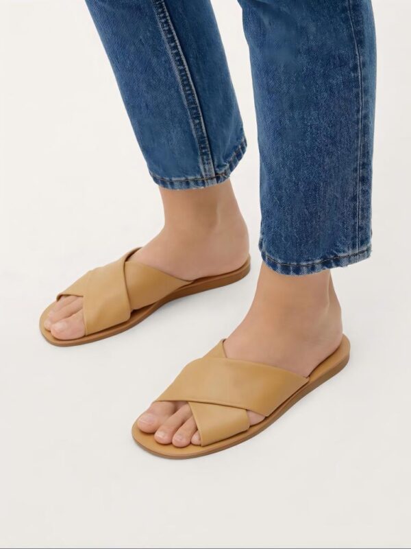 sandal